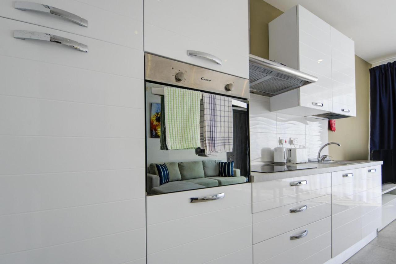 Cityvista - Gzira Apartments And Penthouse By Shortletsmalta Esterno foto
